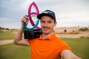     Dutchman Daan Huizing with the Jordan Mixed Open trophy. Picture by TRISTAN JONES