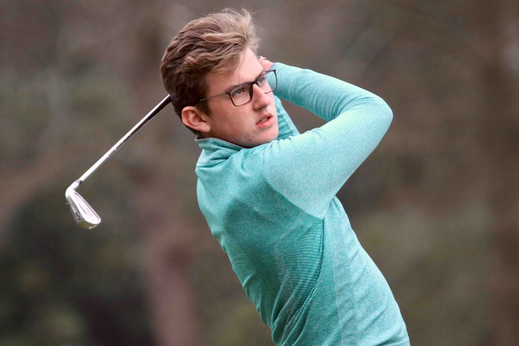 Hallamshire’s Barclay Brown, who won the 2018 Carris Trophy, is in the England team that will play in the European Boys Amateur Championship. Picture by ANDREW GRIFIFN / AMG PICTURES