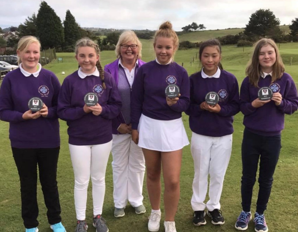 Carmarthenshire and Pembrokshire junior organiser Andrea Martin from Ashburnham Golf Club has been given Wales Golf’s Lifetime Achievement for Golf Development for 2020