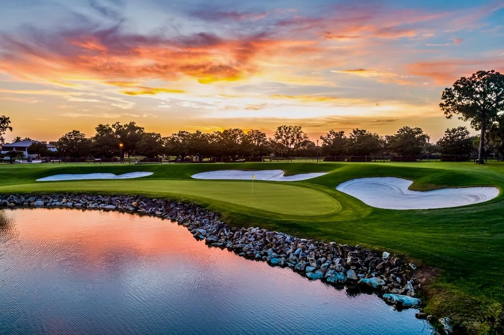 Bay Hill Club’s 18th hole