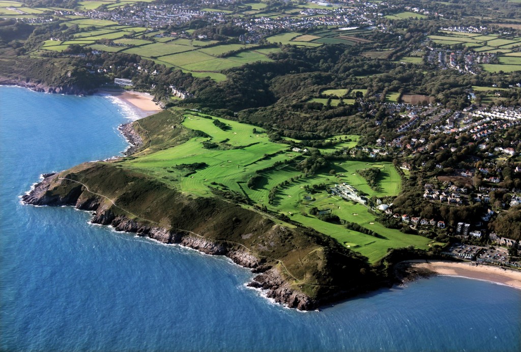 Swansea’s Langland Bay Golf Club has won the 2020 Wales Golf Club of the Decade Award